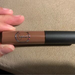 Sigma Lip Vex
